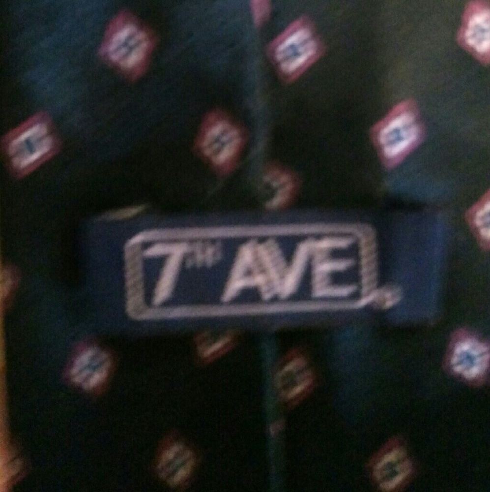 Tie - Picture 3 of 4